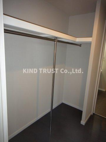 EL-Sia Umekitaのその他