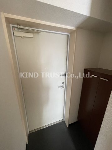 インベスト北梅田の玄関|きれいな玄関です