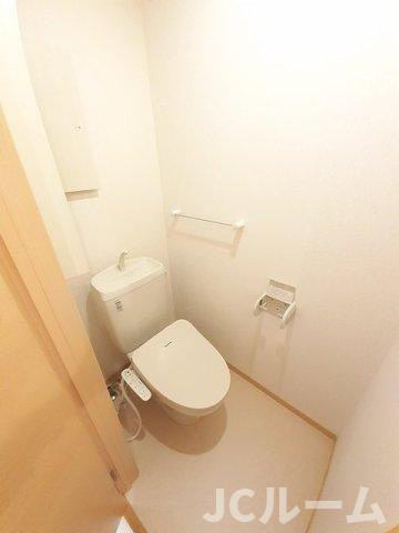 エレガンシア・ＫＯＫＵＨＵのトイレ