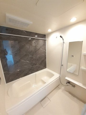 【浴室】 | ラ・ヴェルジュⅠ