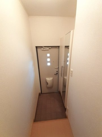 クレバー　レンドＡの玄関