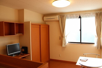 【居間・リビング】 | レオパレスリバーサイド五所