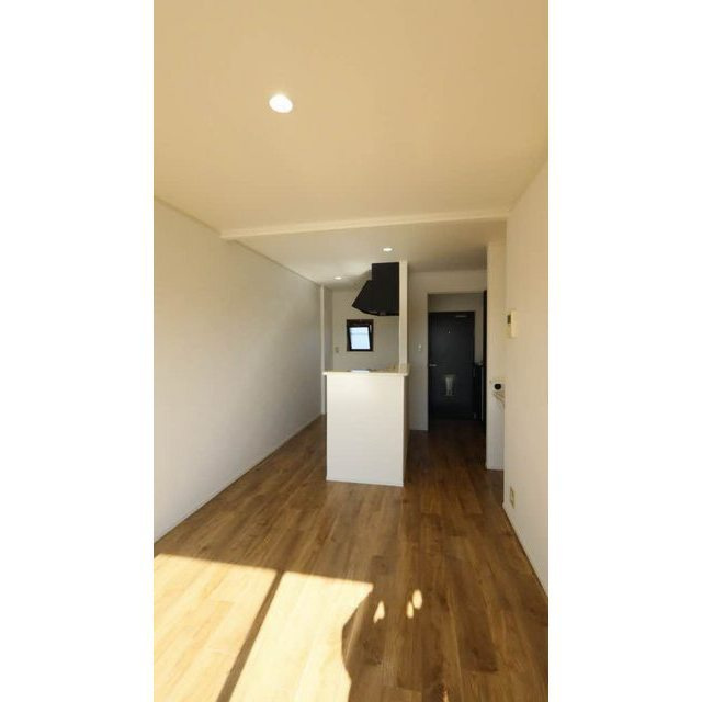 羽島郡岐南町八剣北６丁目の賃貸マンションの居間・リビング