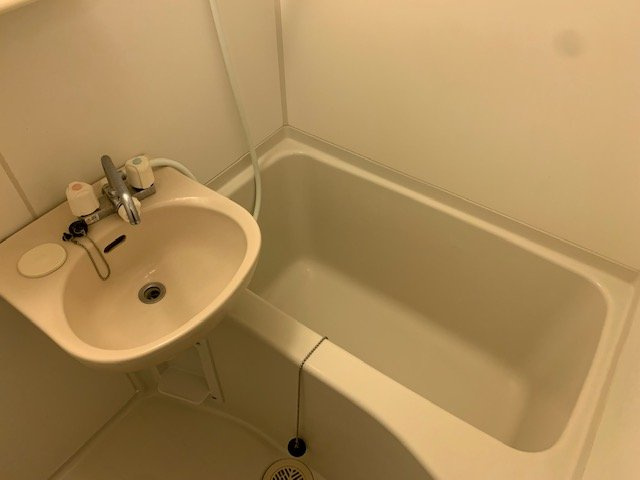 レオパレスＴＡＮＡＳＥの浴室