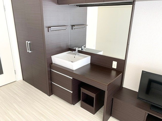 レオネクスト日向根の内装