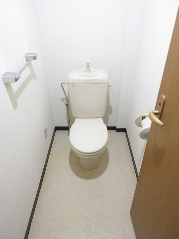 サンライズ・マンションのトイレ