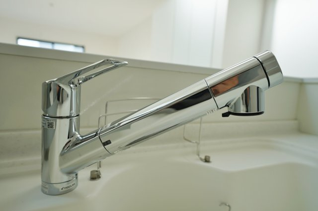 【横浜市瀬谷区瀬谷2丁目32-13全2棟新築戸建て】★仲介手数料無料★（二ツ橋小学校・東野中学校）のキッチン