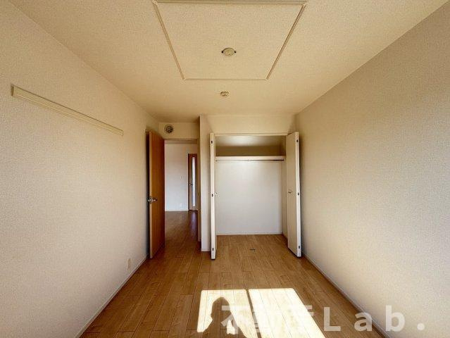 エルモアの収納