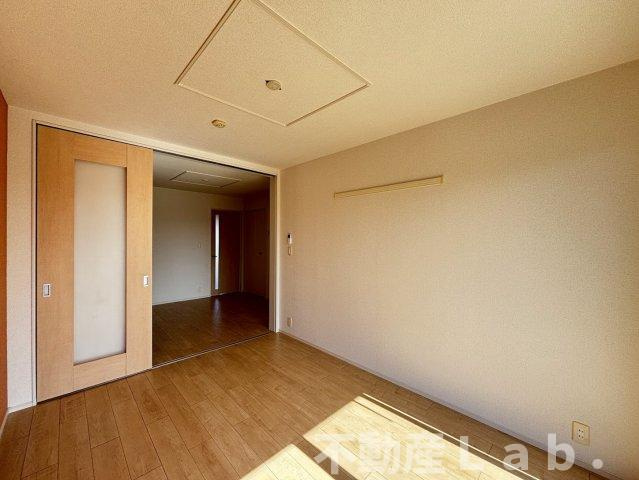 エルモアの居間・リビング