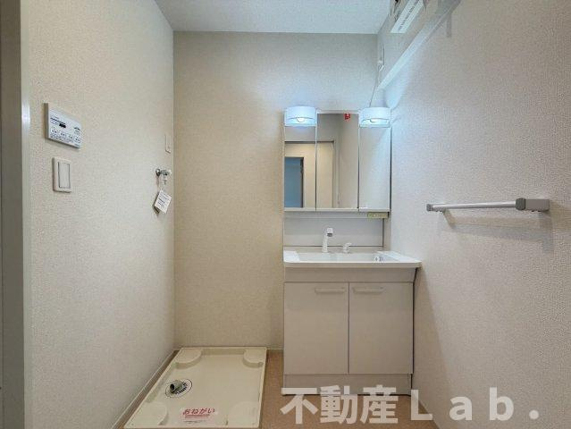 グランコート乃木坂　南館の洗面所