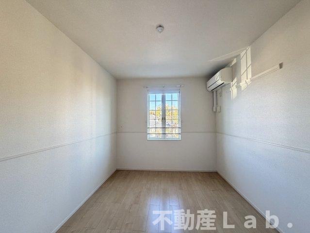 グランコート乃木坂　南館の洋室