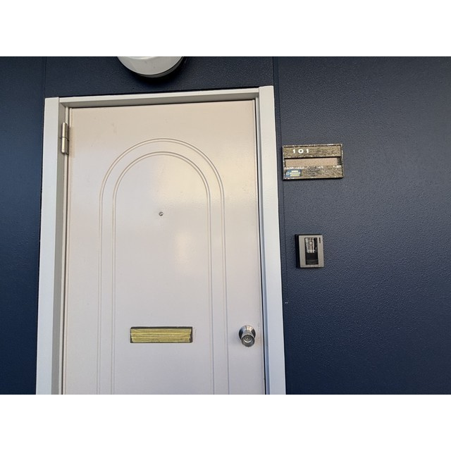 セントラル荒幡の玄関