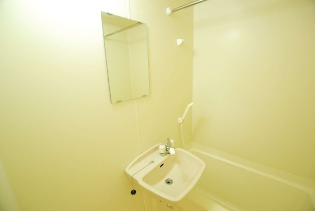 レオネクストアルカディアⅡの内装|同タイプ写真の為、現況優先致します。