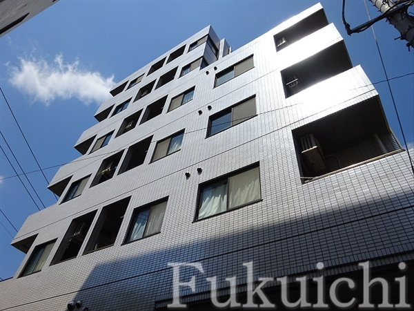 雅叙園碑文谷ドミトリィの外観