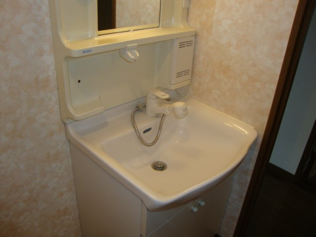 ウェルメイドＫの洗面所|洗髪洗面化粧台