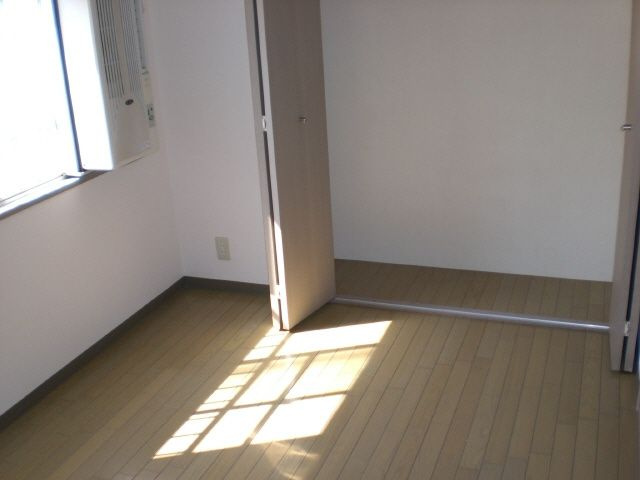 桜川パークマンションの居間・リビング