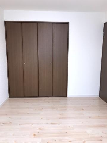 ウィング富士Ｂの内装|北洋室