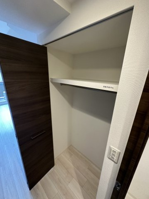 【収納】 | ソルテラスNAMBAフロント | ソルテラスNAMBAフロント　クローゼット