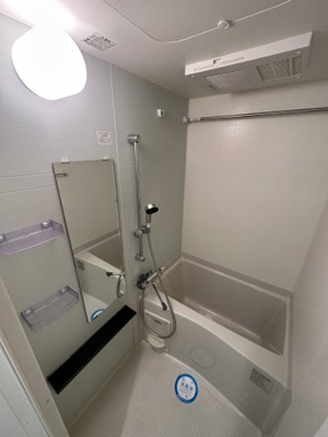 【浴室】 | ソルテラスNAMBAフロント | ソルテラスNAMBAフロント　浴室