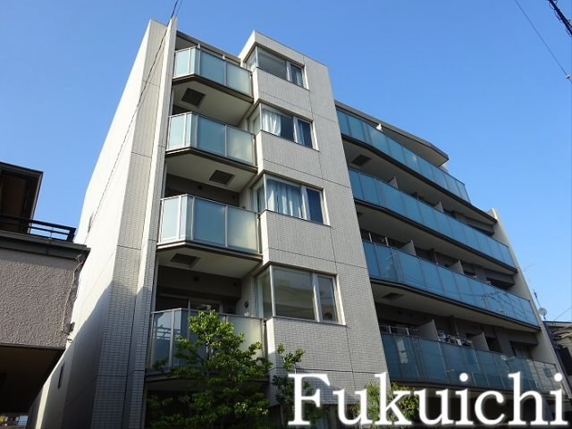 カスタリア目黒平町の外観