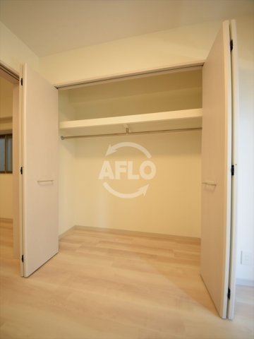 藤の邸　京町堀の収納|藤の邸　京町堀　大型クローゼット