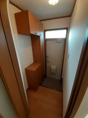 【玄関】 | サンプラスⅡ | 玄関です