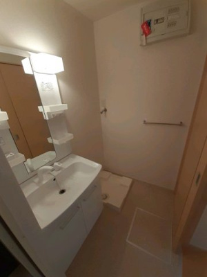 【洗面所】 | フローラルポイント | 洗面所です