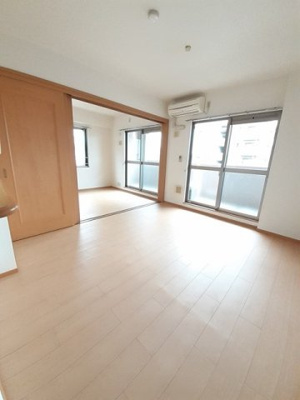 【居間・リビング】 | アーデントグレイス | 使いやすい居間です