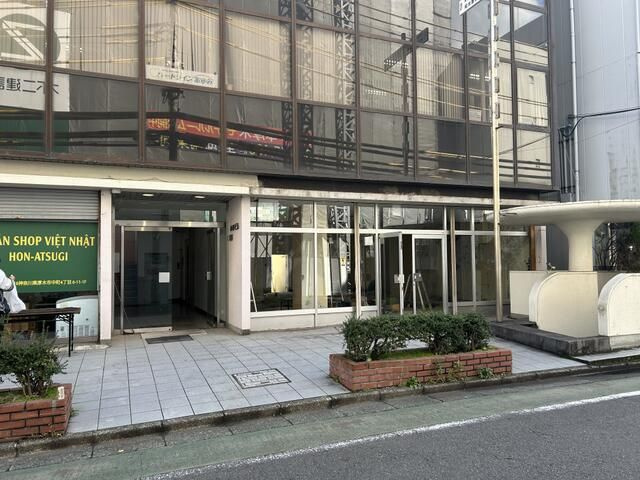 山口ビルの外観