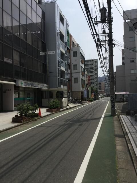 山口ビルの周辺