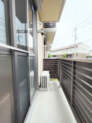 【バルコニー】 | シャーメゾンＬＵＮＡ