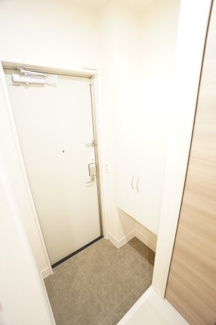 【玄関】 | メゾン・グランシャリオ | ※同物件・同タイプの写真です。