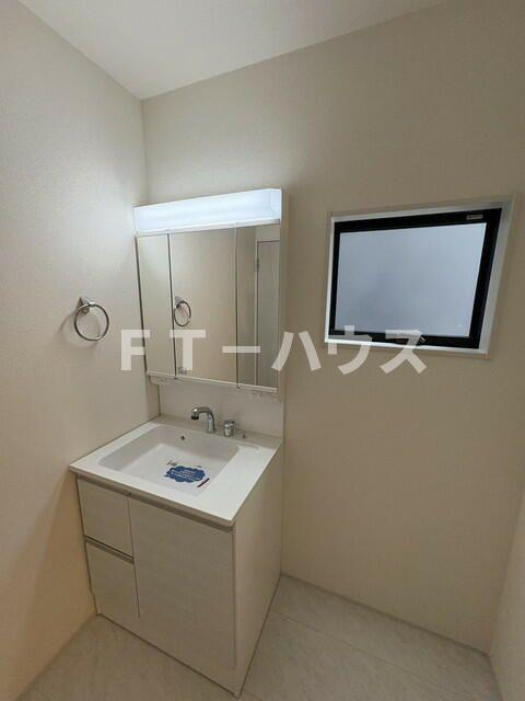 Ｓｕｍａｉ－ｔｏ船橋市田喜野井０１の洗面所