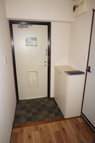 ヴィクトリー８８の玄関|シューズボックス