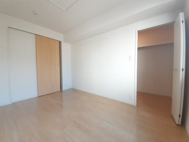 エレガンテ　ヴィラⅢの内装