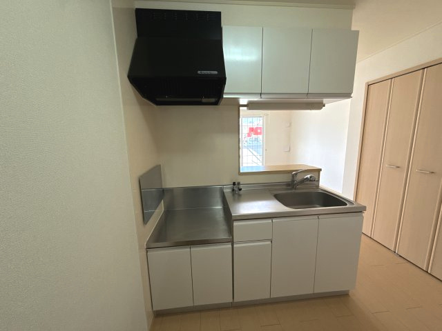 ワイズ　コンブリオⅤのキッチン