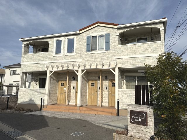 カプリスコート　ベースⅥ