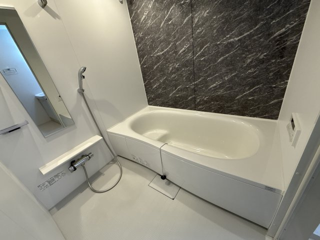 カプリスコート　ベースⅥの浴室