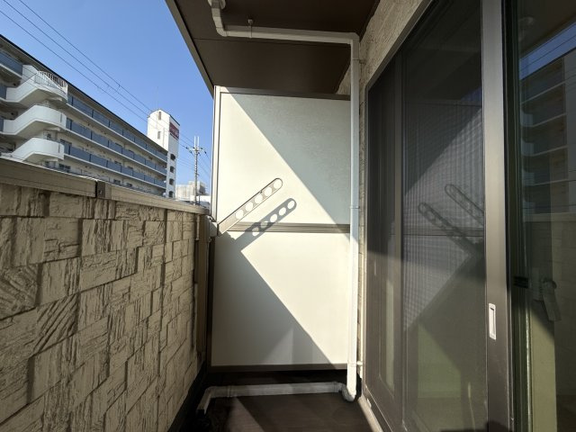 メゾンブリエの駐車場