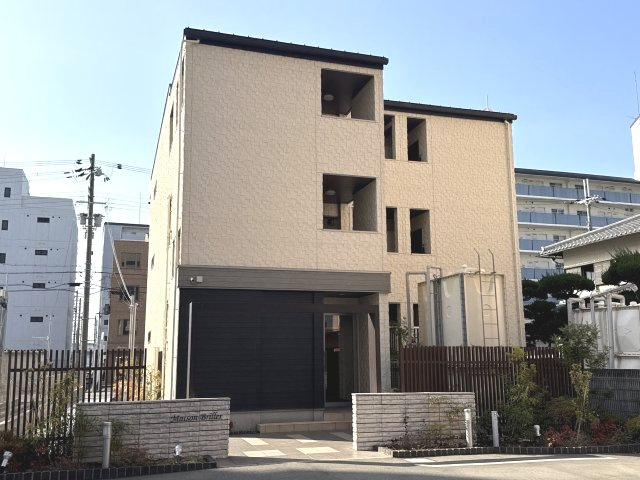 メゾンブリエの外観