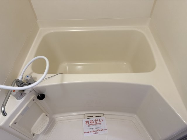 クレストヨコセキの浴室