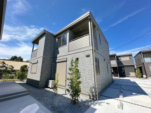 Village EstB