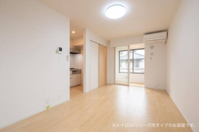 ベル　フィオーレ　Ｂの居間・リビング