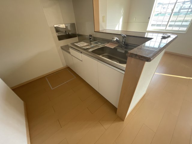 グラン・エスポワールの周辺|ファミリーマートまで300m