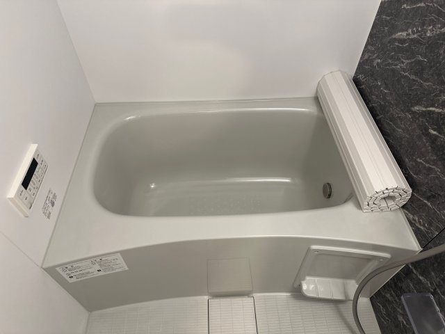 ワレアウナテの浴室