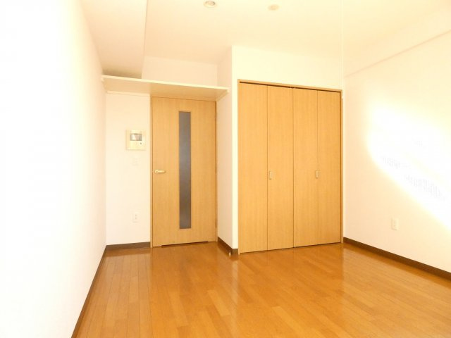 神戸アスタカレッジハイツの居間・リビング|神戸アスタカレッジハイツ