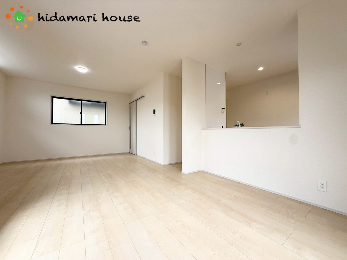 上尾市本町　新築戸建　リーブル01の居間・リビング|LDK：18.5帖