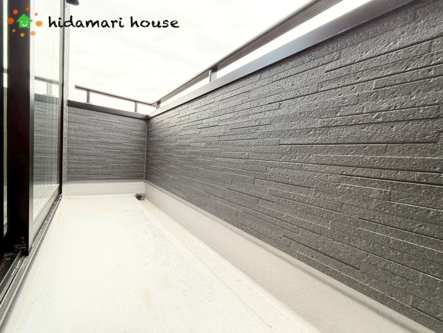 上尾市本町　新築戸建　リーブル01のバルコニー