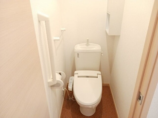 【トイレ】 | ラシーヌ | ゆったりとした空間のトイレです