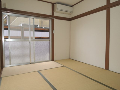 【居間・リビング】